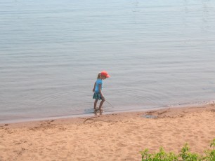 Mykala playing on the Bayfield beach