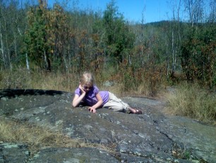 Mykala on the rocks at Enger Tower