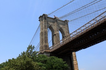 A view of the Brooklyn Bridge