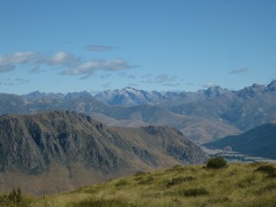 Is that Eyre Peak? (from Nevis Road)
