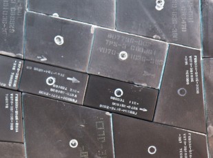 Close up of the heat shield tiles.